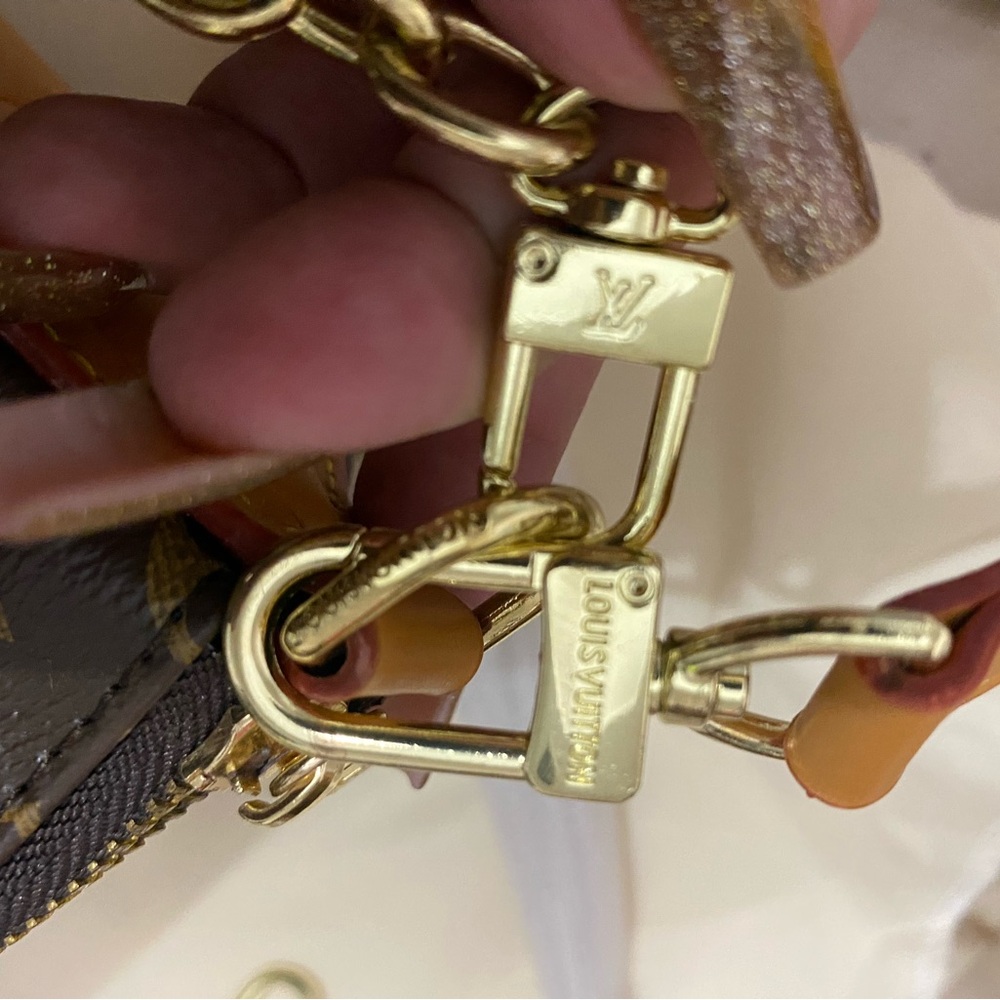 Fashion Mono Italian Leather Gold Hardware Brown Hand/Shoulder/Crossbody Bag - Picture 11 of 15